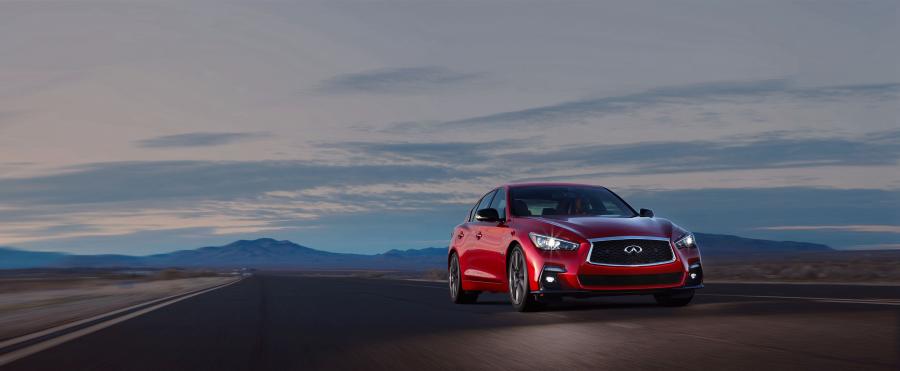  Infiniti Q50 Red Sport 400 (V37) 2017 года  (NA) (фото 18 из 40)